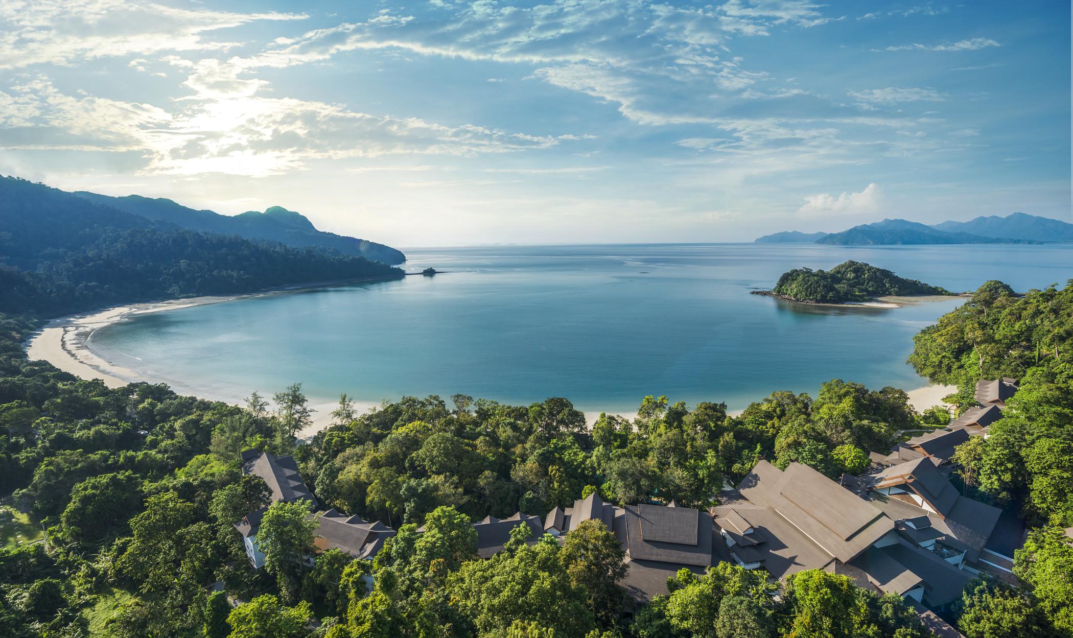 The Andaman, A Luxury Collection Resort, Langkawi Zewnętrze zdjęcie View of the Andaman Sea from the resort